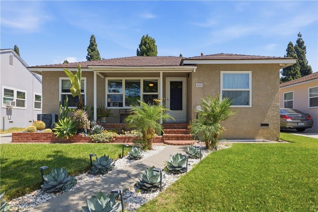 5528 Briercrest, Lakewood