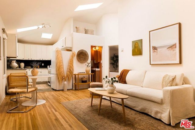 2134 Oak Street # 1, Santa Monica
