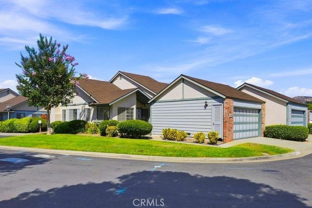 2412 Turnbridge Glen, Escondido