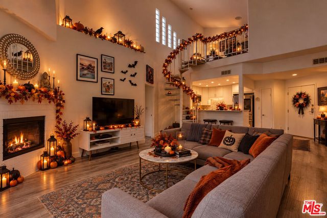 4477 Woodman Avenue # 304, Sherman Oaks