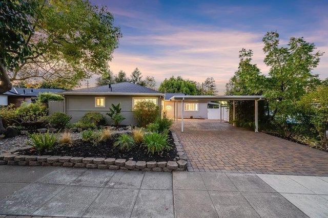 2766 Bristol Way, Redwood City