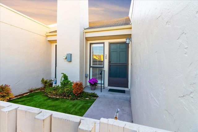 4000 Rio Road # 26, Carmel
