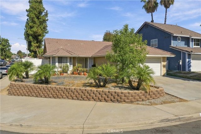 41181 Mountain Pride Drive, Murrieta