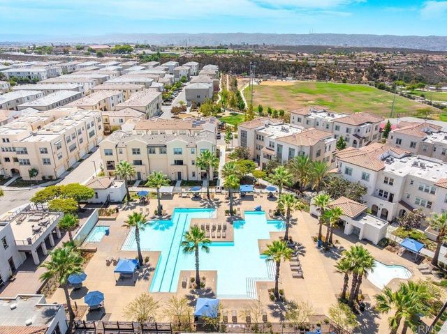 5208 Surfwalk Way # 152, San Diego