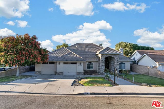 5713 Bulford Place, Lancaster