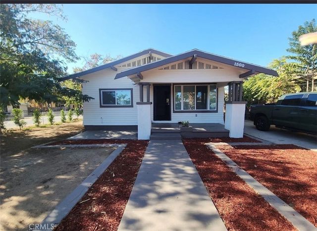1500 Palm, Bakersfield
