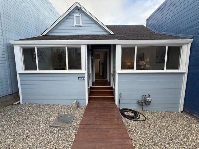 445 Vista Grande Avenue, Daly City