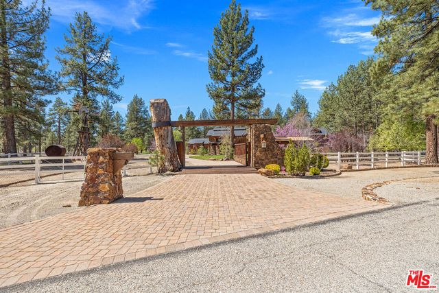 35849 Butterfly Peak Road, Mountain Center