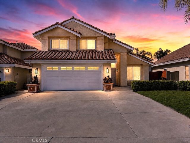 28594 Moon Shadow, Menifee