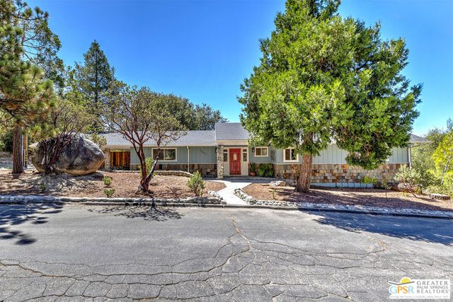 54171 Rockdale Drive, Idyllwild