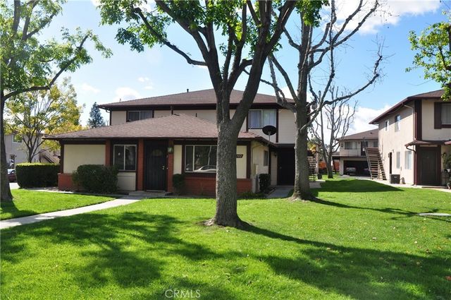 1102 W Calle Del Sol, Azusa