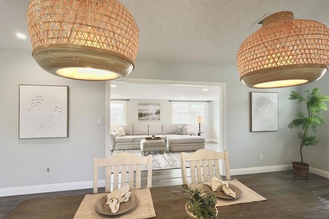 4119 Thomas St, Oceanside