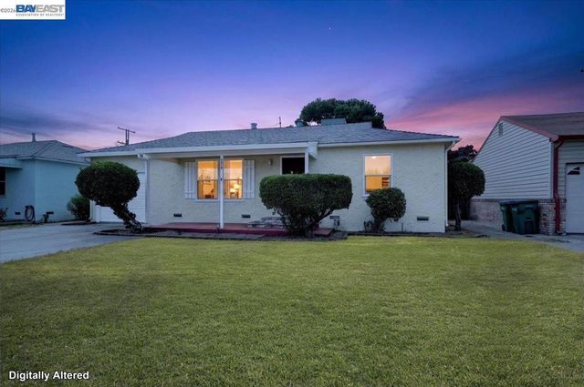 476 E Barrymore St, Stockton