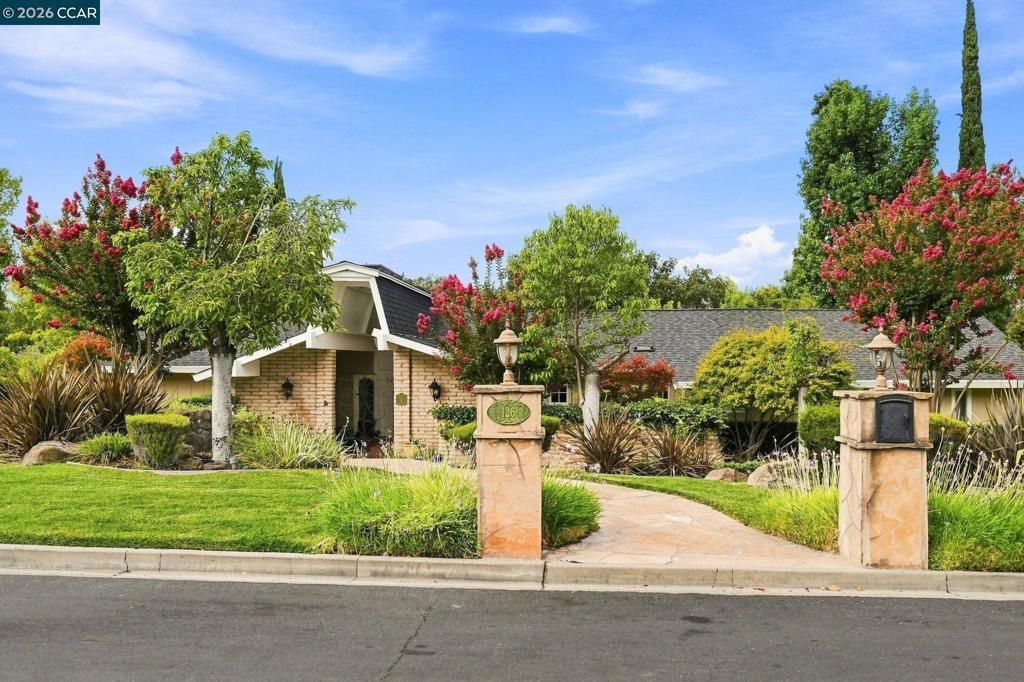 126 Peake Pl, Alamo