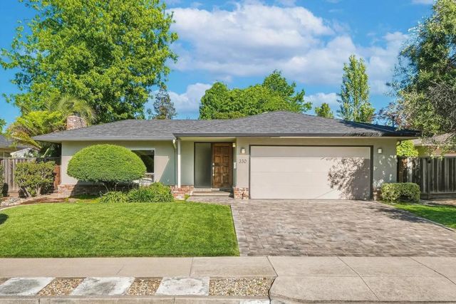 330 Hillview Drive, Fremont