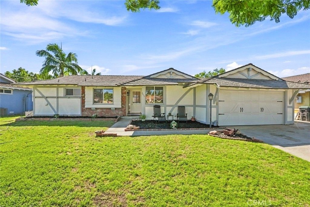 2612 Townley, Santa Ana