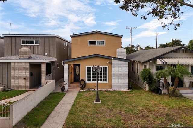 727 W Hill, Long Beach