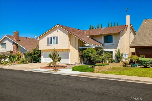 6053 Lawrence, Cypress