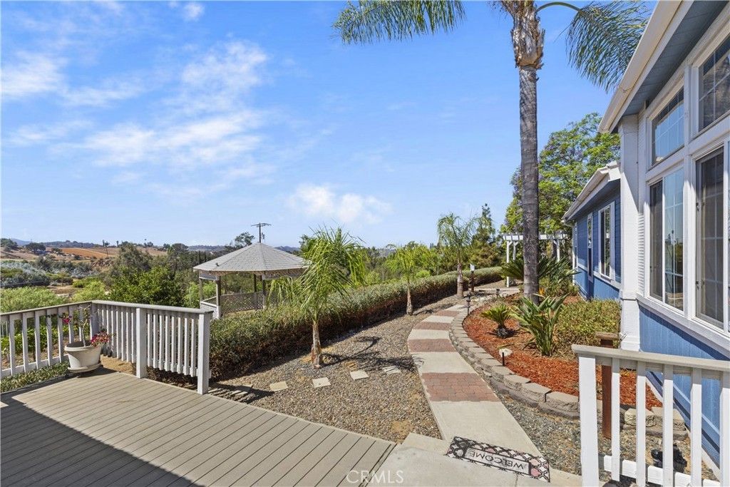 9914 W Lilac Road, Escondido