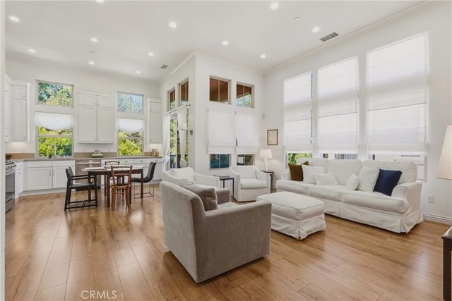 240 Mayfair, Irvine