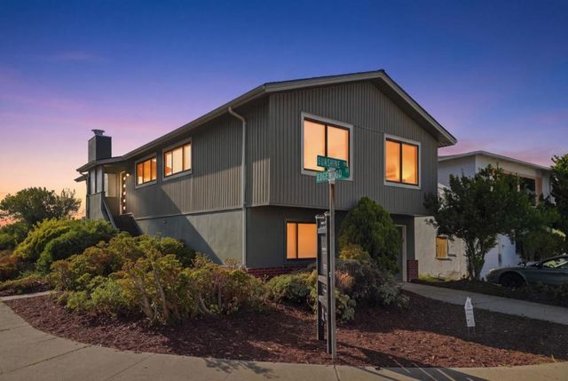 295 Edgewood Drive, Foster City