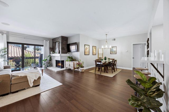 8180 Manitoba Street # 255, Los Angeles