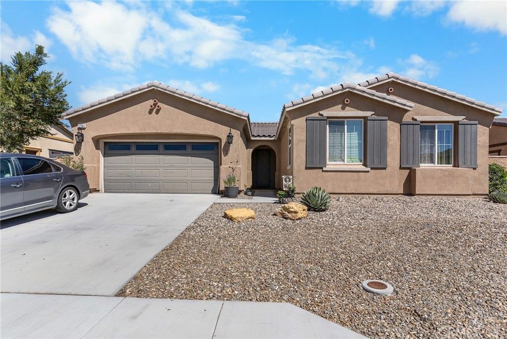 12394 Del Sur, Victorville