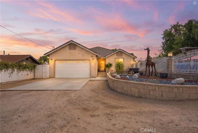 19910 Heavern Court, Perris