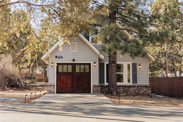 630 Victoria, Sugarloaf