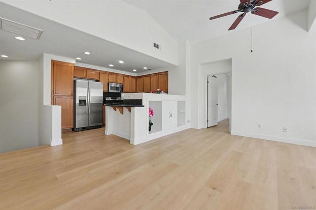 10414 Scripps Poway Pkwy # 94, San Diego