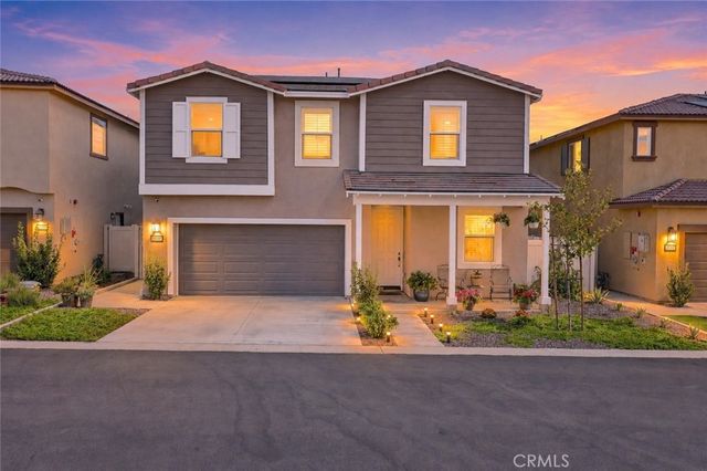30108 Arroyo Springs, Murrieta