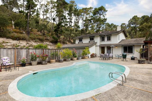 25455 Canada Valley Drive, Carmel