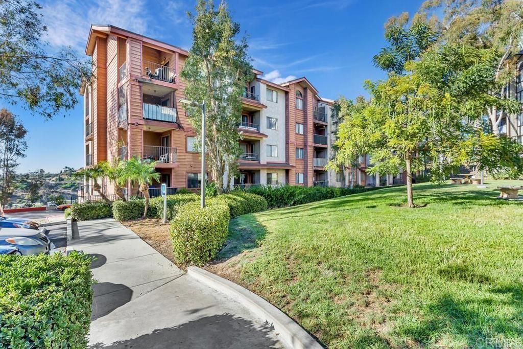 5980 Dandridge Lane # 225, San Diego