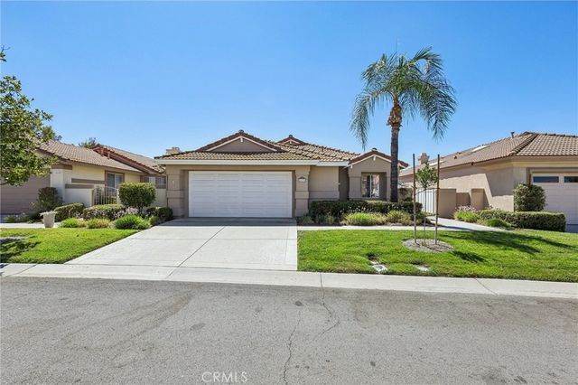 24181 Corte Cordoba, Murrieta