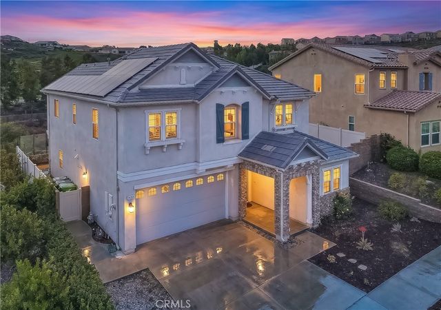 24655 Acadia, Corona
