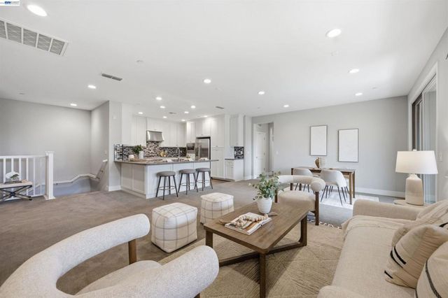 681 Sandalwood Drive # 4, Livermore