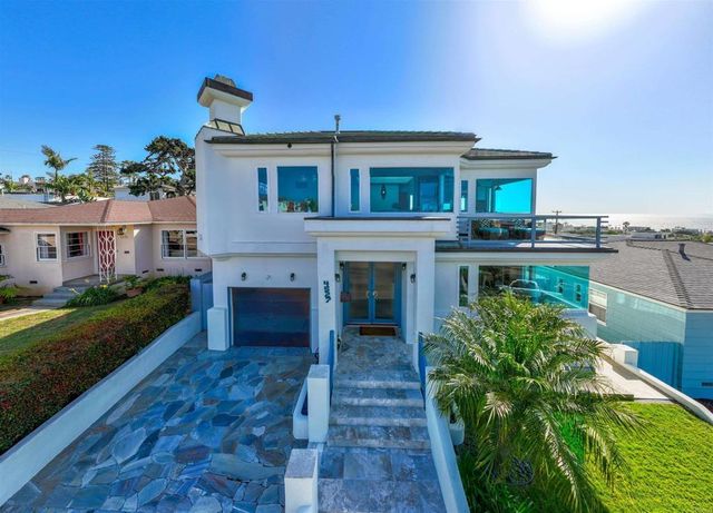 4527 Narragansett Avenue, San Diego