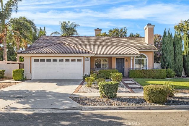 1078 Cornerstone Way, Corona