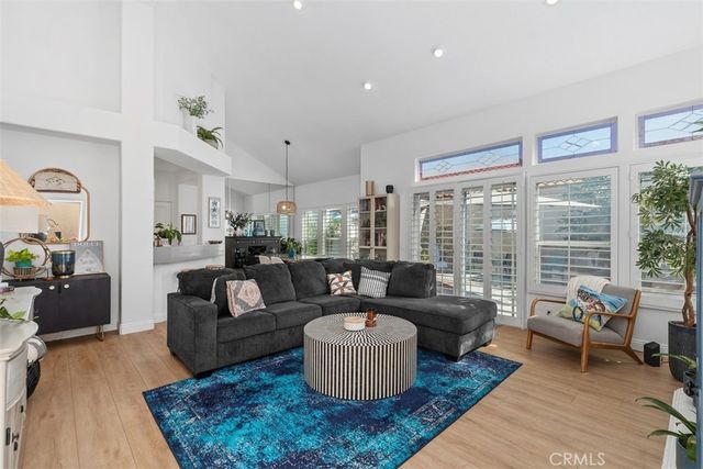 21121 Cancun, Mission Viejo