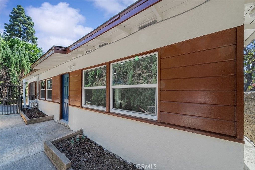 1350 East Hillcrest Drive, Thousand Oaks