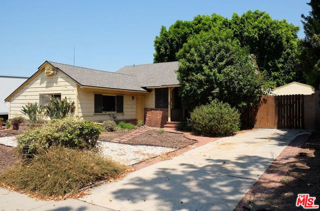 12209 Crewe Street, Los Angeles