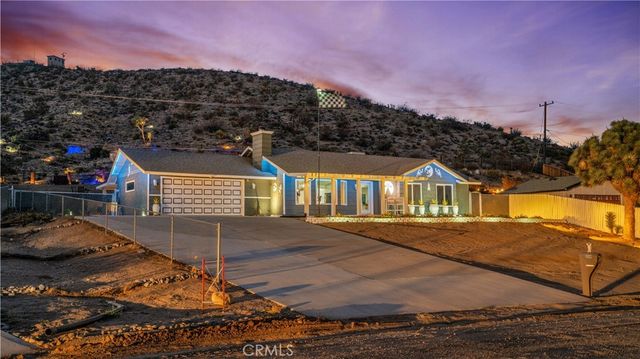 8264 Balsa Avenue, Yucca Valley