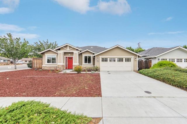 15 Colleen Way, Campbell