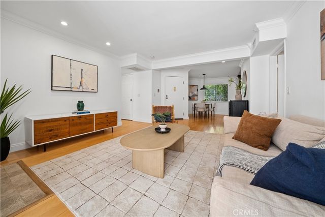 11816 Gorham # 113, Los Angeles
