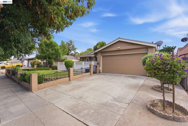 364 Blossom Hill Rd, San Jose