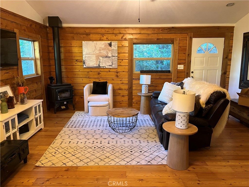 24839 Felsen Drive, Crestline
