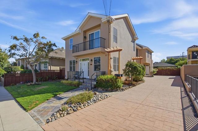 17101712 Gum Street, San Mateo