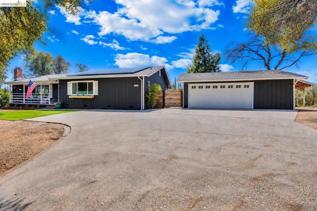 20582 Eureka Dr, Sonora