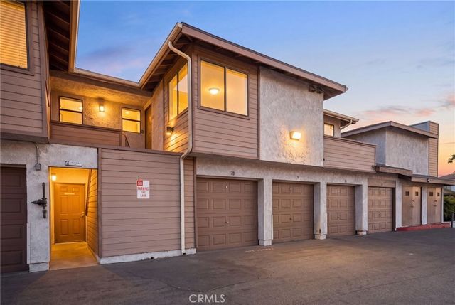 1327 Massachusetts # 205, Riverside