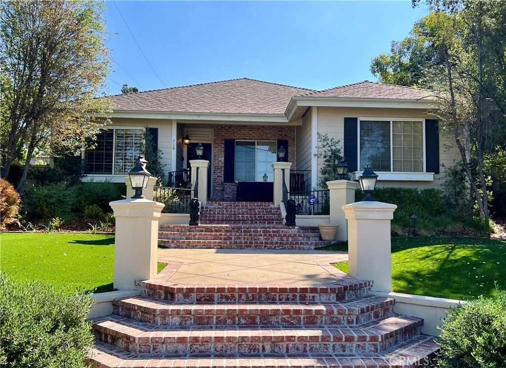 418 N Myrtle, Monrovia